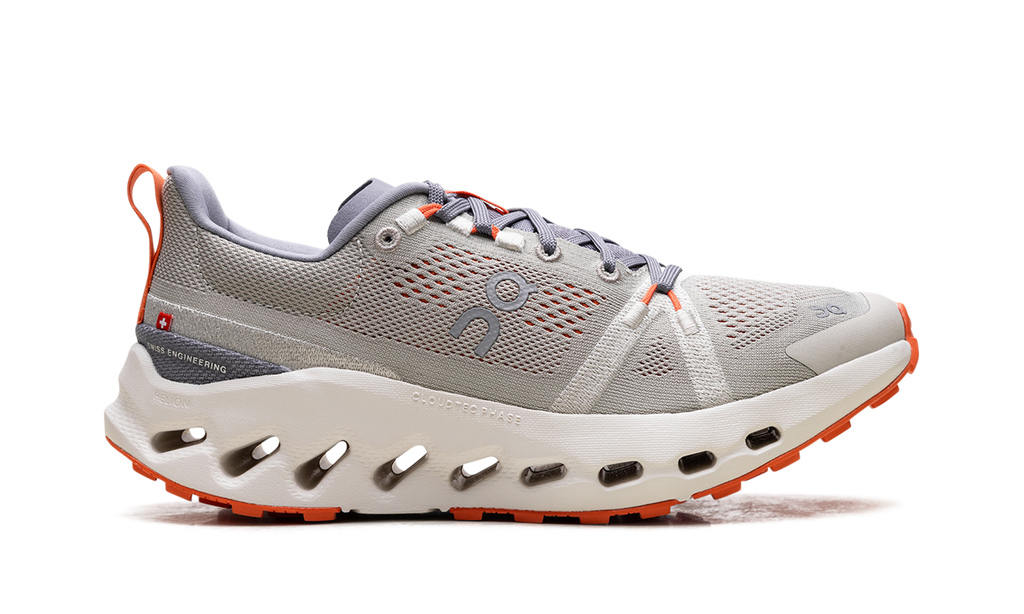 On WOMENS Cloudsurfer Trail WMNS "Fossil Ivory" 3WE10102878 from Stadium Goods