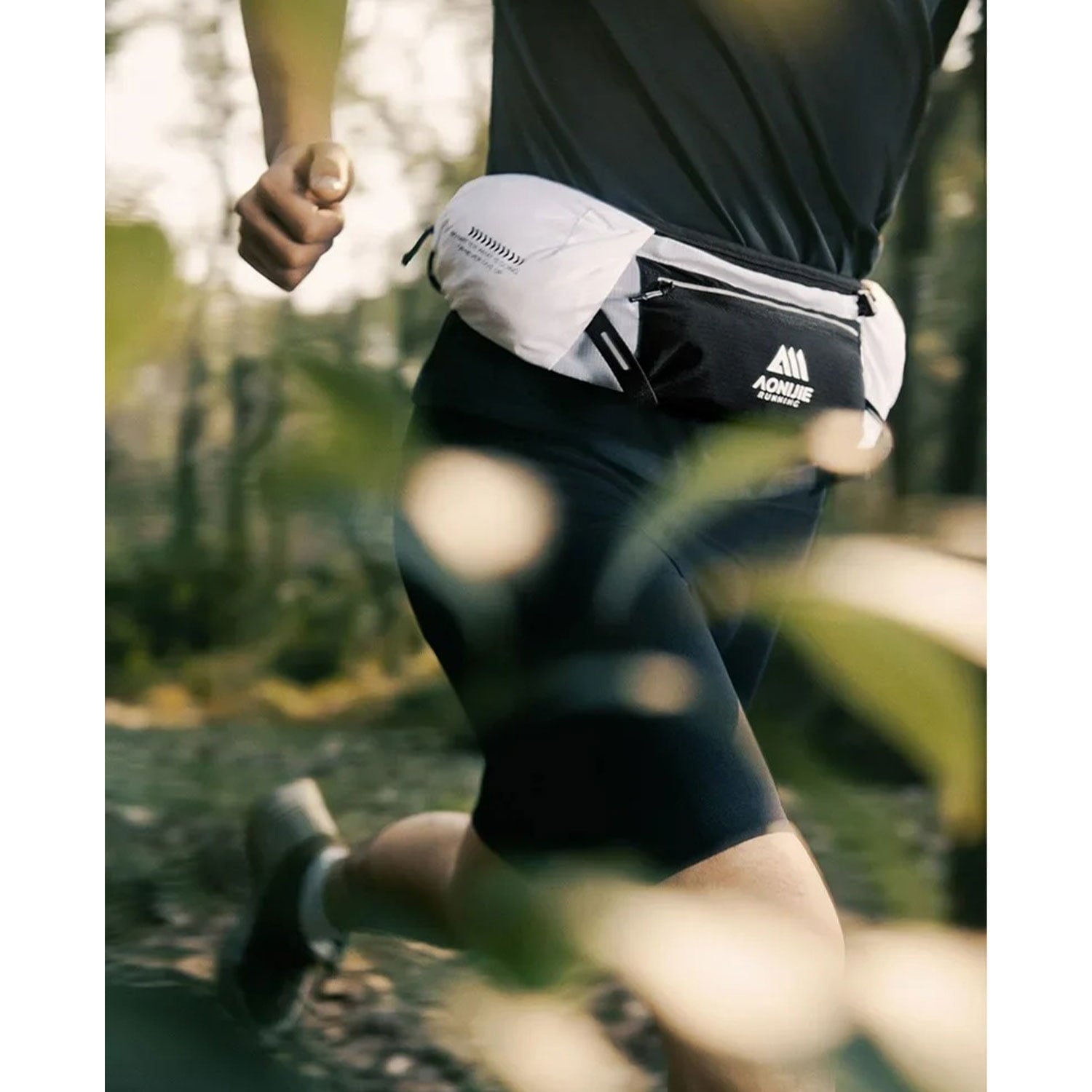 AONIJIE Running Waist Pack, 125g Lightweight Fitness Belt Bag with 500ml Soft Flask, Bounce-Free Workout Hydration Belt for Men & Women, Model W8138