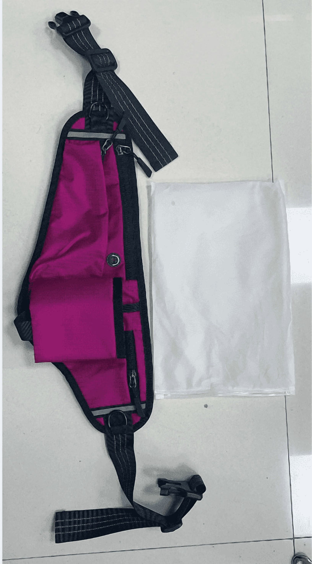 NFTIGB Running Belt Waist Pack Adjustable Hydration Bag with Water Bottle Holder for Runners Men Women, Black (10.63 inches / 27 cm)