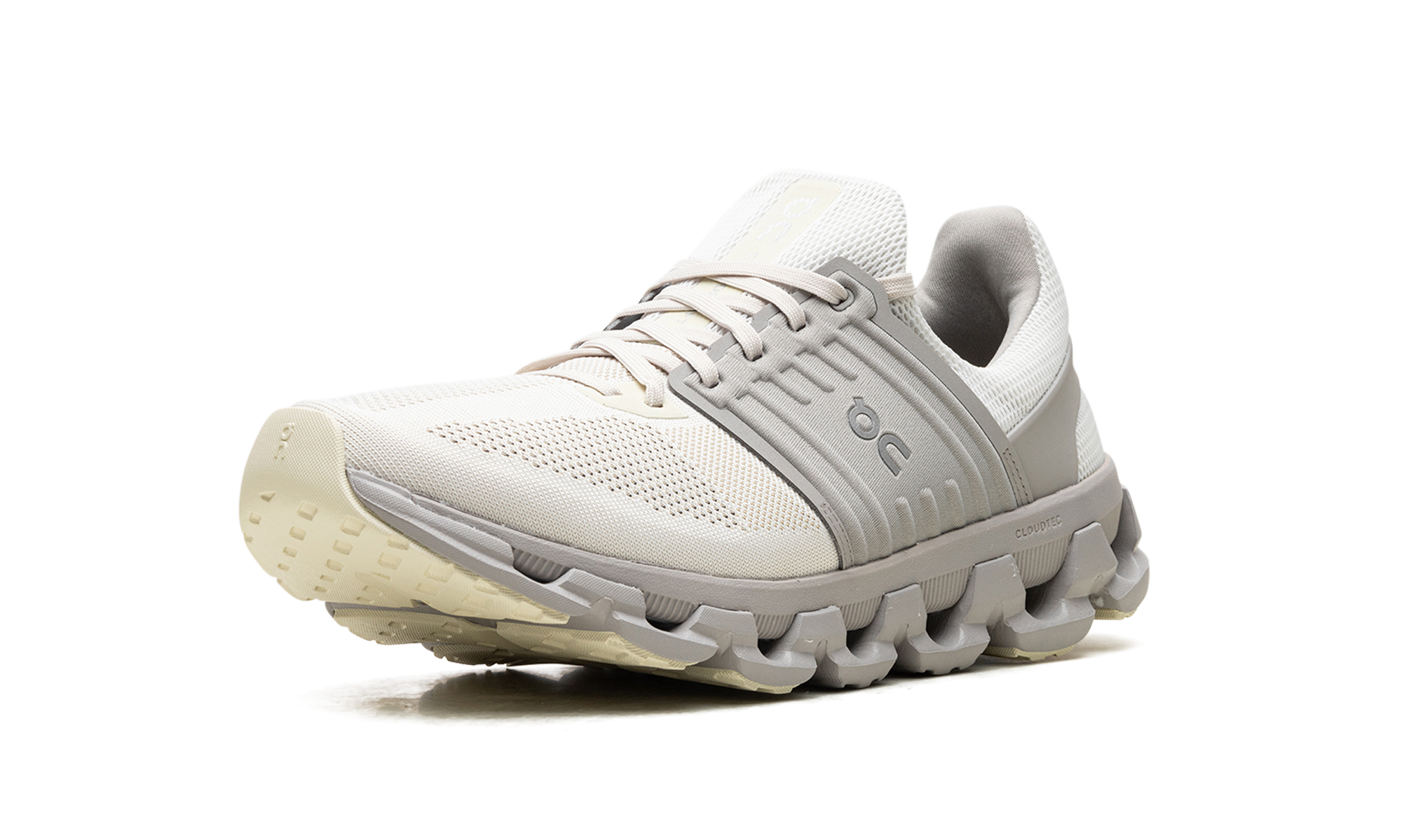 On MENS Cloudswift 3 "Glacier" 3MD10240608 from Stadium Goods