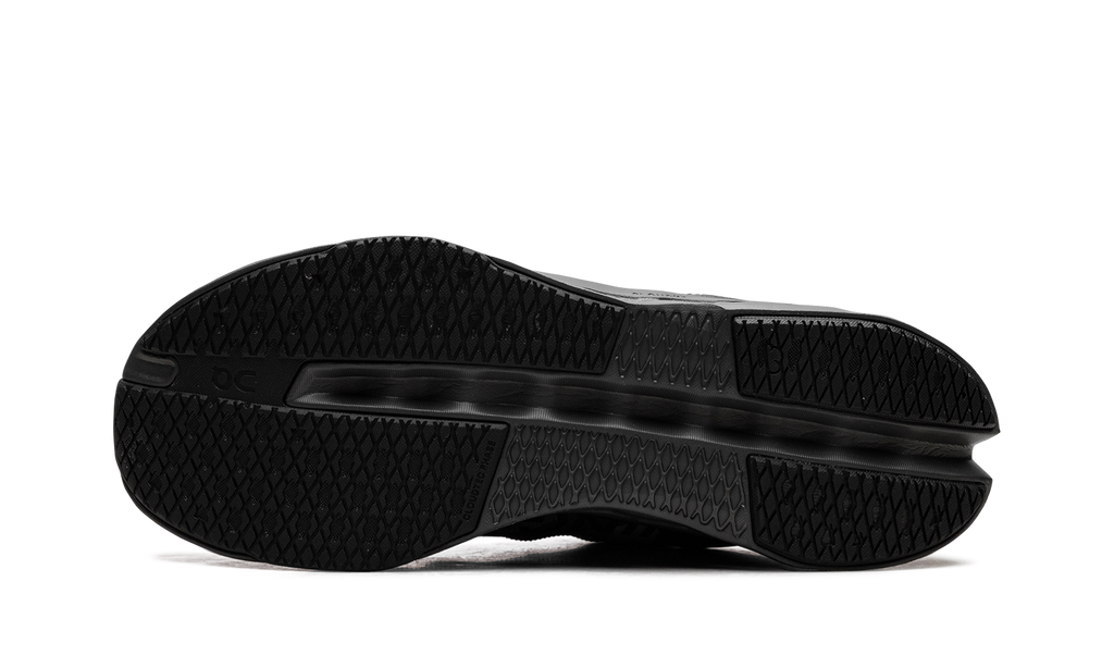 On MENS Cloudsurfer Next "Black Eclipse" 3ME30020106 from Stadium Goods